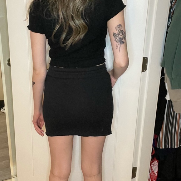 Aritzia sweat fleece skirt - Picture 5 of 5